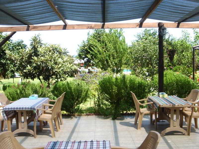 Lapida Garden Hotel Lápithosz Kültér fotó